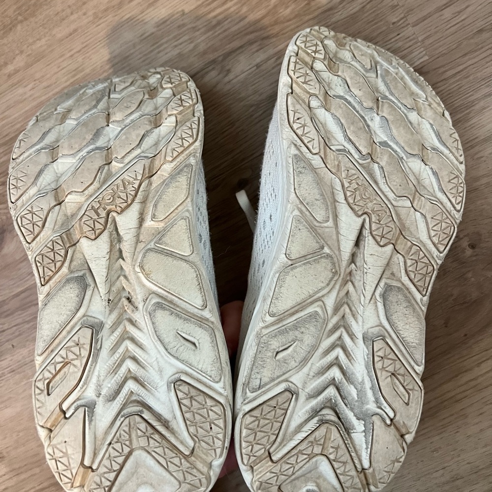 Hoka Clifton View 3